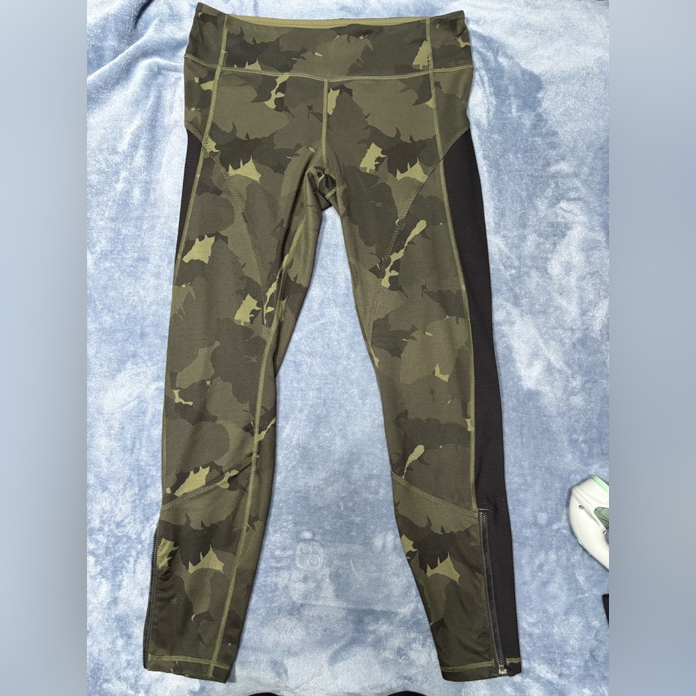 lululemon athletica Camo Leggings with Black Accents